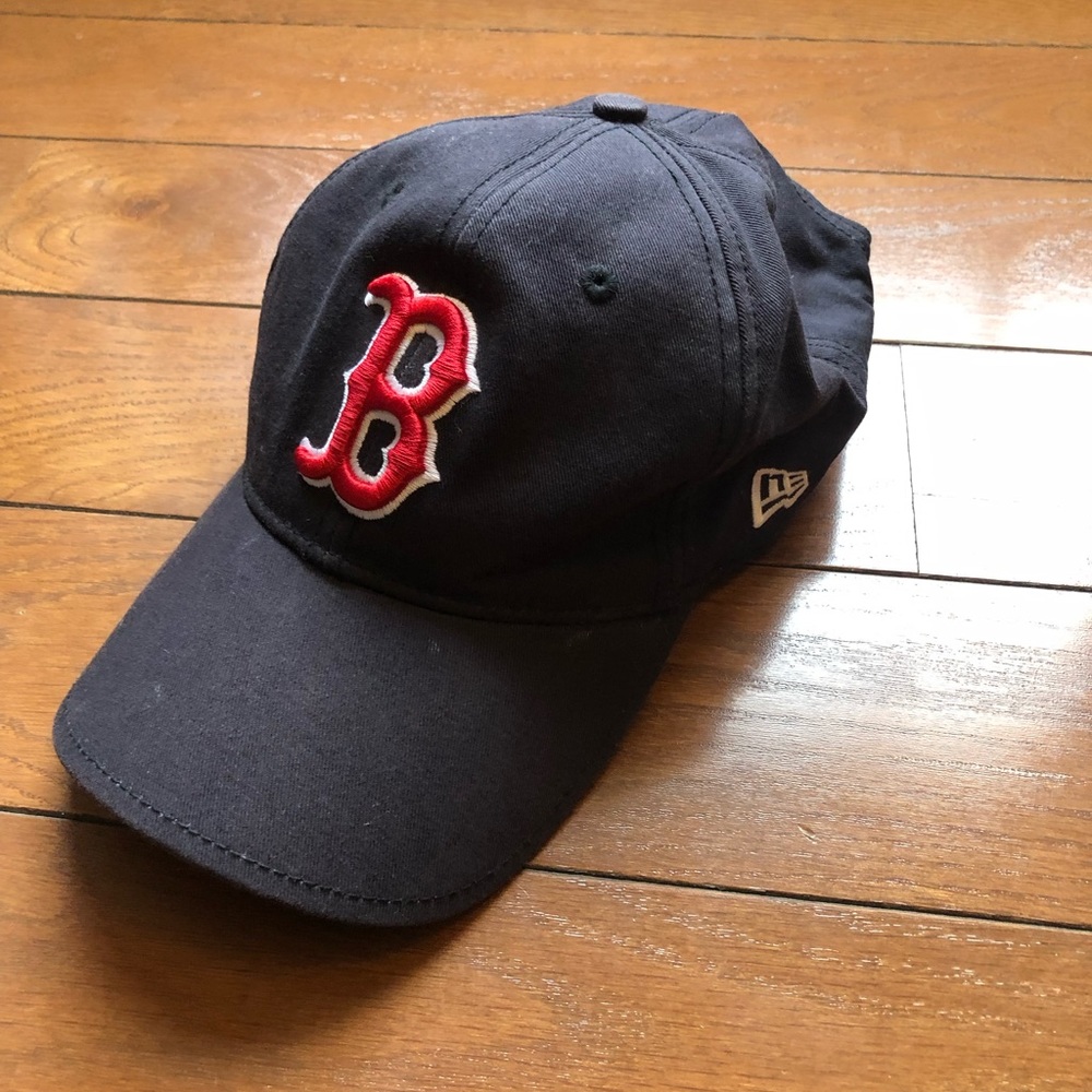 Strap back new era Red Sox cap